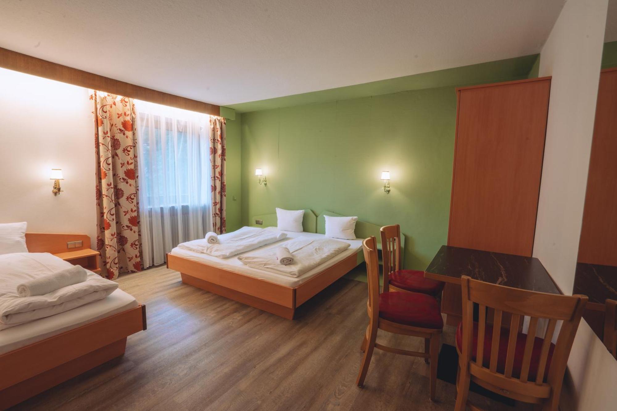 Philipop-Up Hostel Шарніц Екстер'єр фото